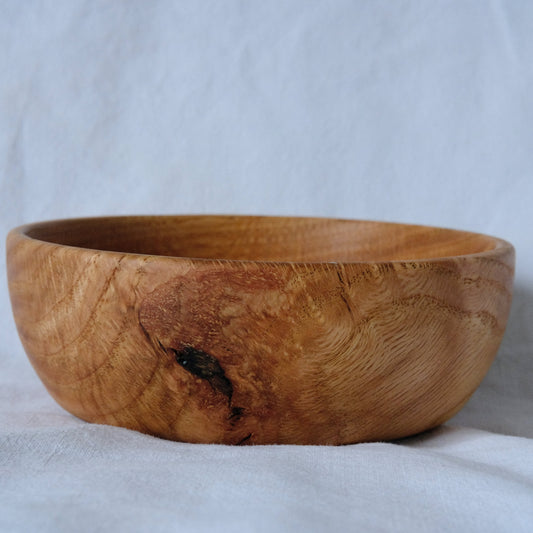 Red Oak Bowl with knot